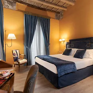 3* Guest house Palazzo Arone Dei Baroni Di Valentino